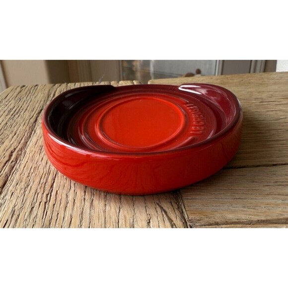 NEW Le Creuset Stoneware Oval Spoon Rest Cerise Cherry Red - Picture 4 of 4